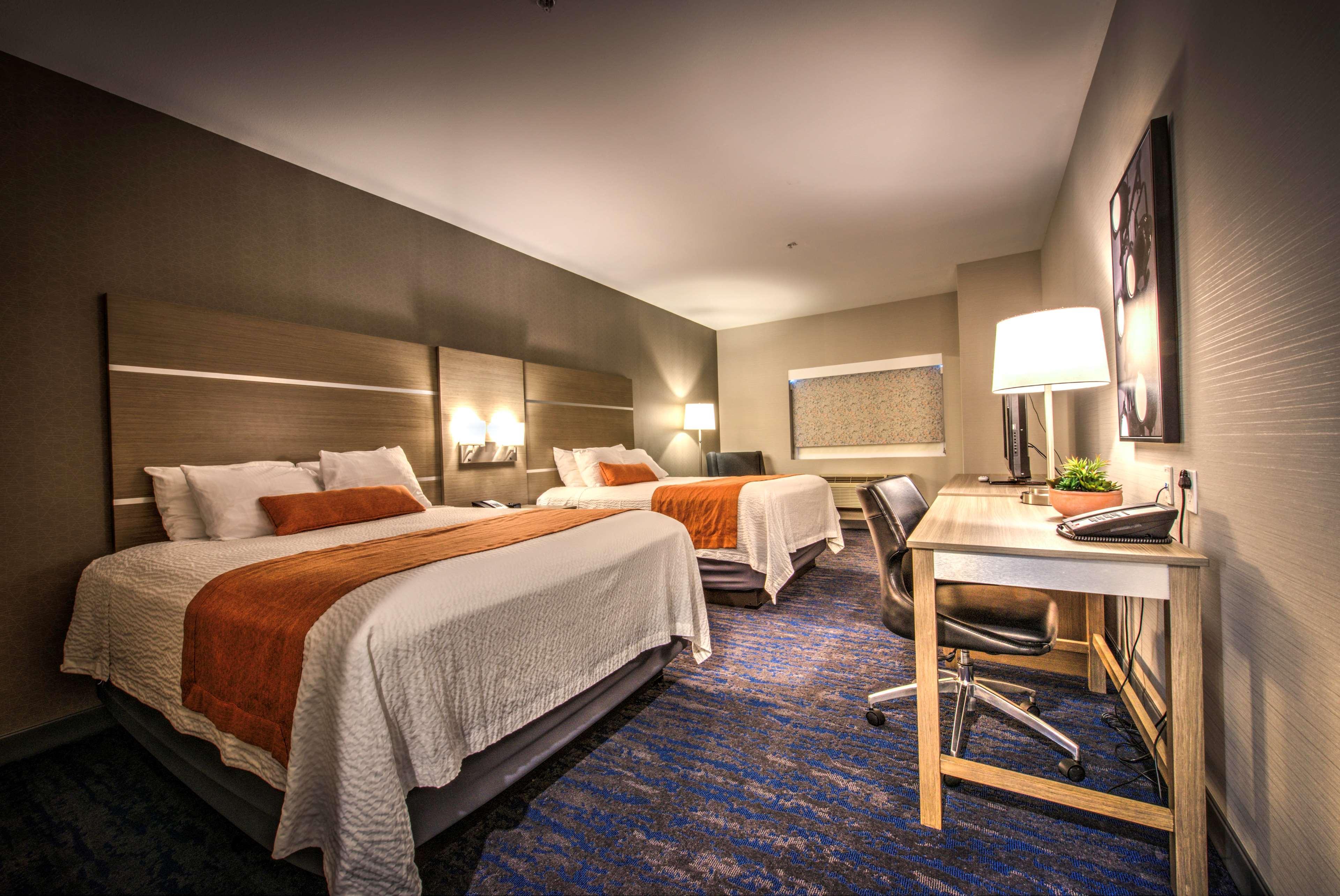 Best Western Plus Media Center Inn & Suites Burbank Exteriér fotografie
