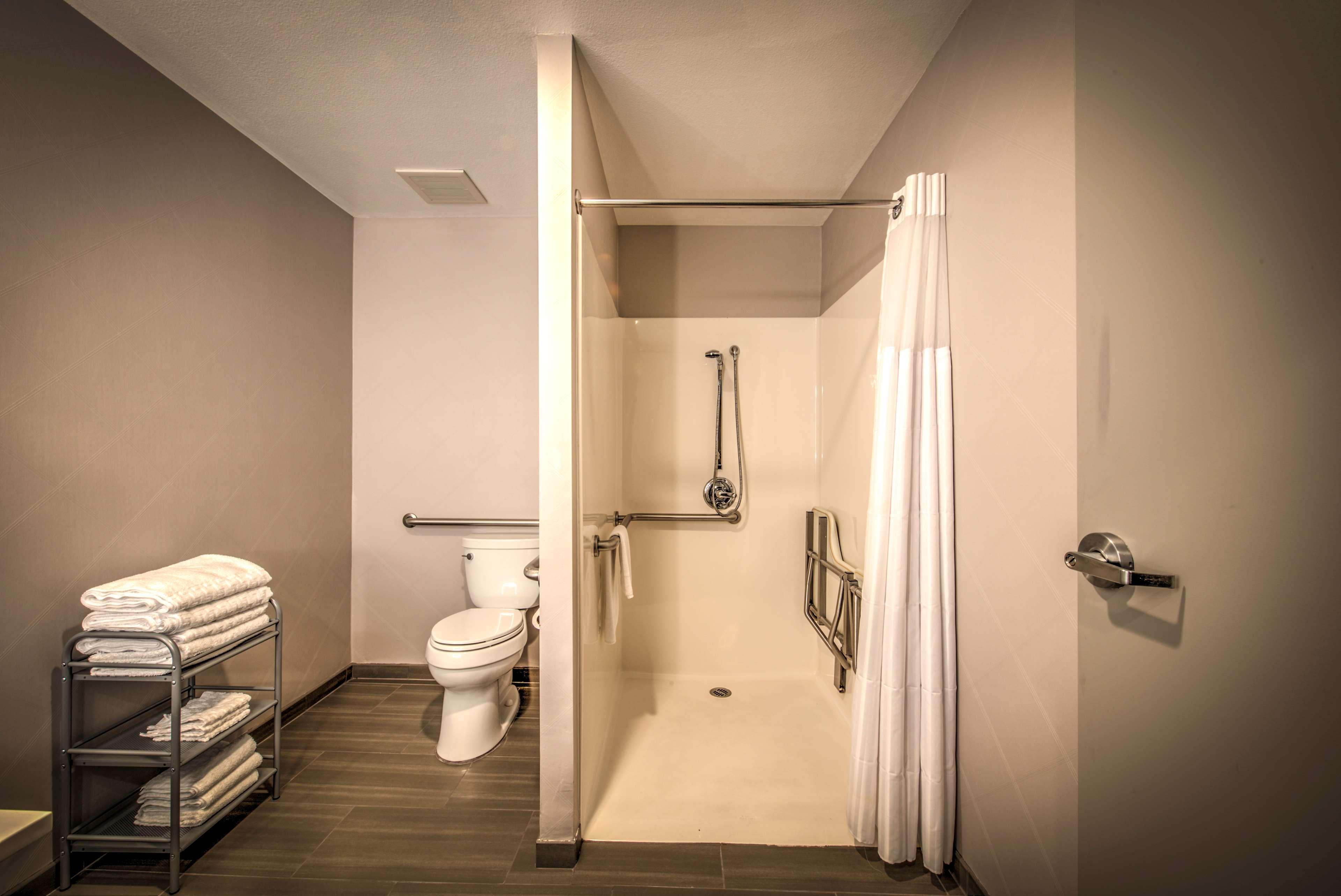 Best Western Plus Media Center Inn & Suites Burbank Exteriér fotografie